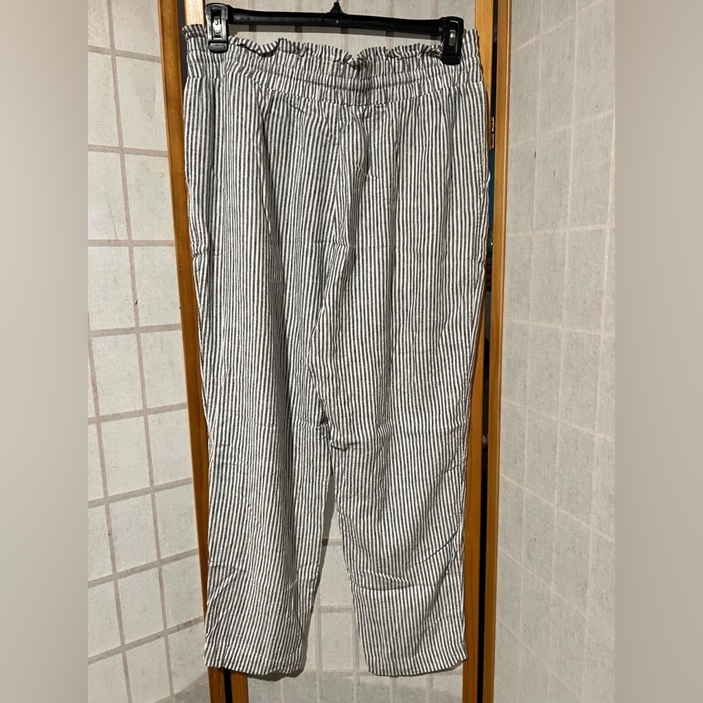 🔥SALE! A New Day Striped Pants